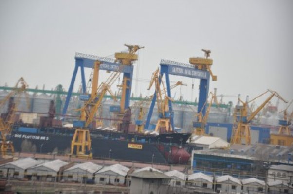 România are în vedere proiecte de cooperare între Portul Constanţa şi portul iordanian Aqaba